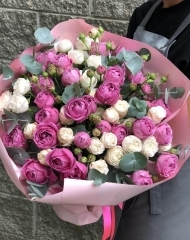 Букет из роз Мисти Бабблс и Бомбастик 