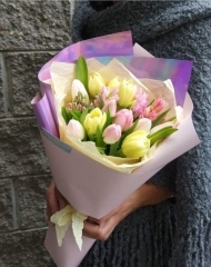 Букет с тюльпанами и гиацинтами