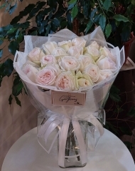 Букет из пионовидных роз Вайт О"Хара 