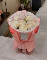 Букет пионов и нигеллы