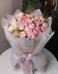 Букет из садовых роз различных сортов