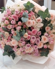 Монобукет из кустовой розы