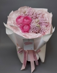 Букет из ранункулюсов и гиацинтов