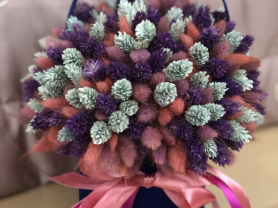 Бархатная коробочка с сухоцветами