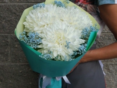 Букет из хризантем