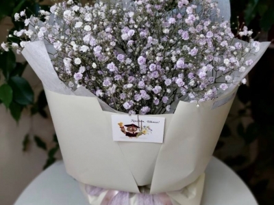 Букет с гипсофилой