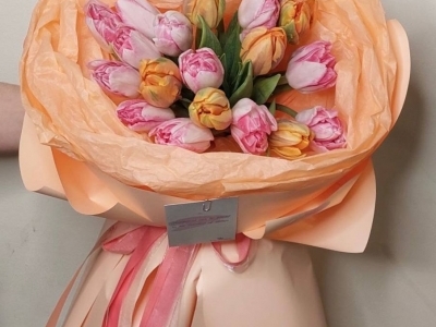 Букет с тюльпанами